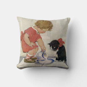 Girl and Kitten, Jessie Willcox Smith Kissen