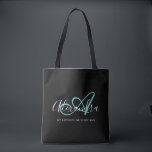 Girl Aquamarin Green Chic Black Script Name Monogr Tasche<br><div class="desc">Personalisieren Sie Ihre schöne mit Monogramm trendige Black Grocery Tote Bag! Der unten stehende Text kann Ihrem bevorzugten Satz oder sogar Ihrem vollständigen Namen personalisiert sein; Sie können ihn auch löschen, wenn Sie ihn bevorzugen. Wenn Sie Hilfe benötigen, lass uns bitte unter belytaliarecipes@gmail.com und wir helfen Ihnen gerne weiter. ©...</div>