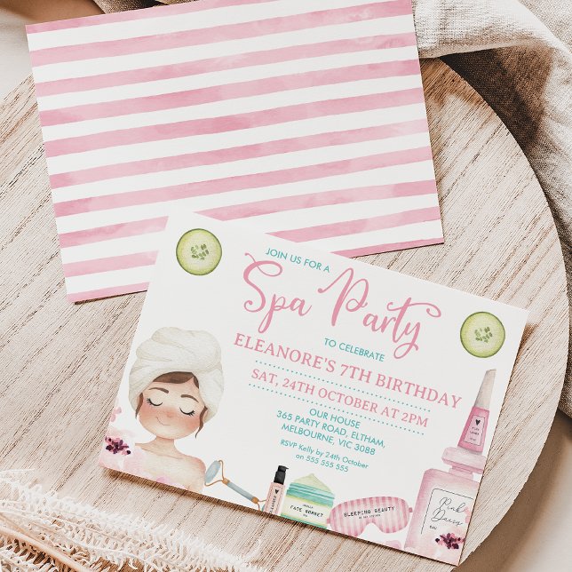 Girl Beauty Products Wellness-Center Party Geburts Einladung (Sweet spa party birthday invitation featuring a brown haired girl and beauty products. )