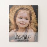 Girl-Foto-Geschenk Personalisiert<br><div class="desc">Überraschen Sie Ihr kleines Mädchen mit ihrem ganz eigenen Puzzle. Sehen Sie sich ihre Begeisterung an, wenn sie dieses Rätsel zusammenpackt. Personalisieren Sie dieses Rätsel mit einem speziellen Foto und ihrem Namen. Zeichnen Sie es danach oder spielen Sie es immer wieder. Passen Sie das Schild mit Ihrem Namen an. Von...</div>