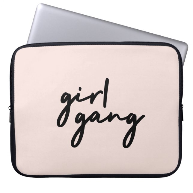 Girl Gang | Niedlich Pink Girl Power Moderner Femi Laptopschutzhülle (Vorderseite)
