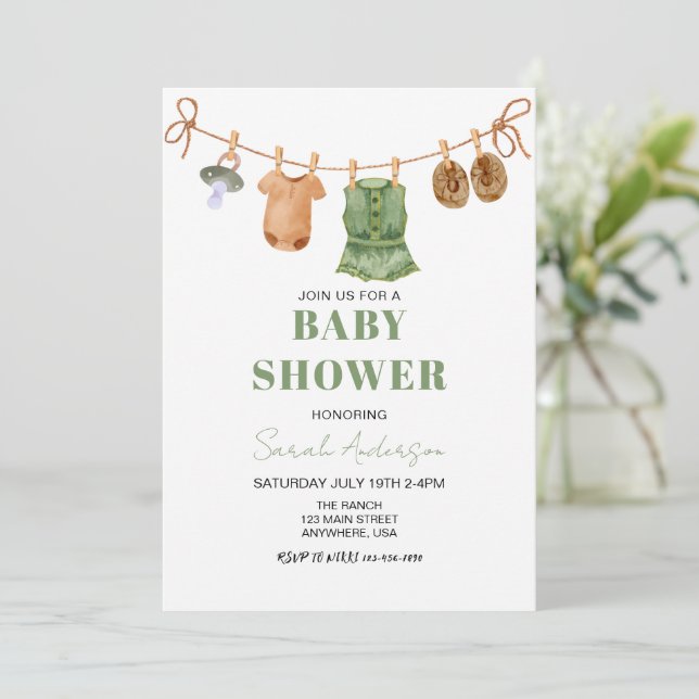 Girl Green Boho Baby Clothes Babydusche Einladung (Stehend Vorderseite)