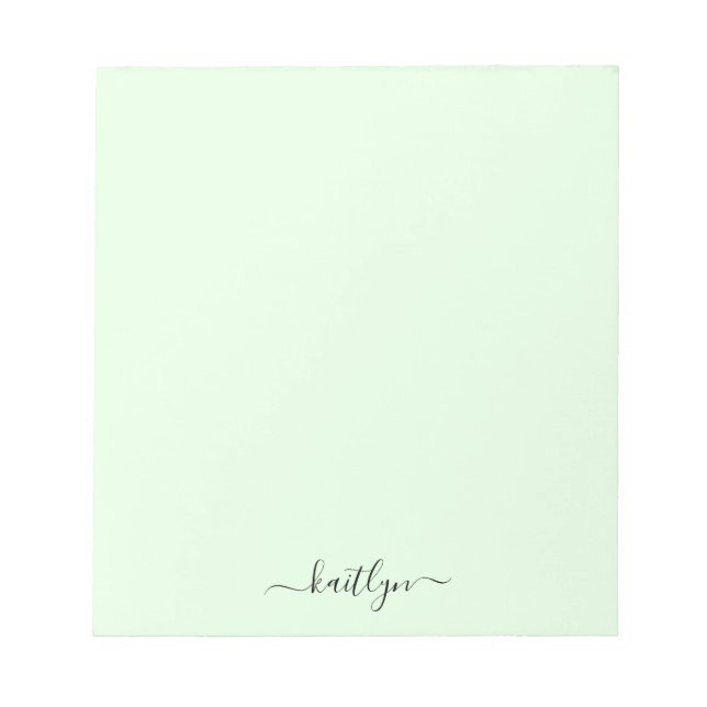 Girl Green Monogram Modern Script Personalisiert Notizblock (Vorderseite)
