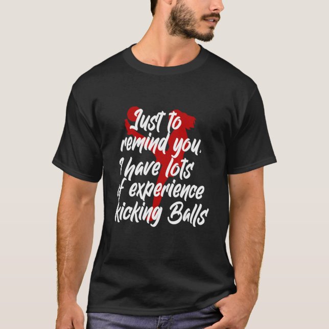 Girl Kicking Balls Empowering Women Play Football T-Shirt (Vorderseite)