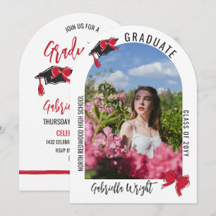 Girl Niedlich Red Bows Arch Abschluss Celebration Einladung
