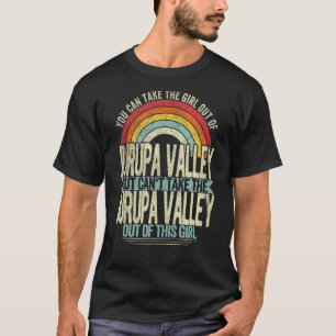 Girl Out of Jurupa Valley Heimat Zuhause Jurupa Va T-Shirt