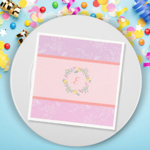 Girl Pastel Pink und Lavender Floral Monogram Kid Serviette