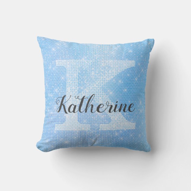 Girl Pastel Sky Blauer Blauer Sparkle Monogramm Na Kissen (Vorderseite)