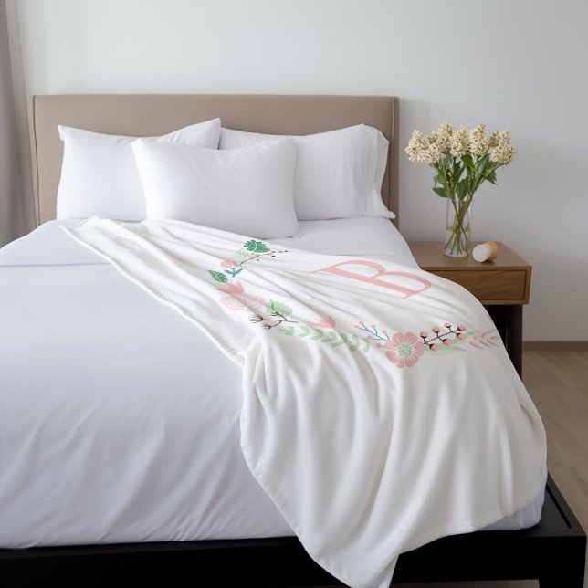 Girl Pink Floral Monogram Fleecedecke (Von Creator hochgeladen)