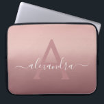 Girl Pink Rose Gold Mongram Ombre Gradient Laptopschutzhülle<br><div class="desc">Girly Pink Rose Gold Mongram Ombre Gradient Elegant Monogram Laptop Computer Case. Dieser mit Monogramm Fall kann so angepasst werden,  dass er Ihren Anfangs- und Vornamen enthält.</div>