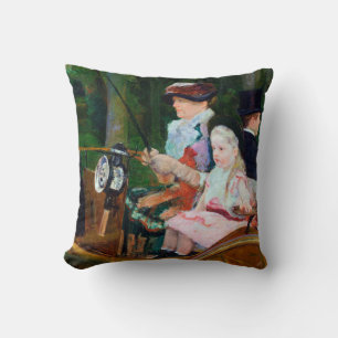 Girl Riding a Carriage, Mary Cassatt Kissen