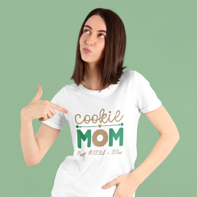 Girl Scout Cookie Mom Appreciation Custom T-Shirt (Von Creator hochgeladen)