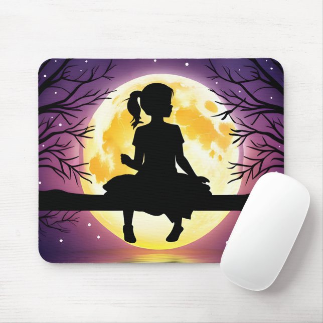 Girl-Silhouette auf Baum mit Mond Mousepad (Mit Mouse)
