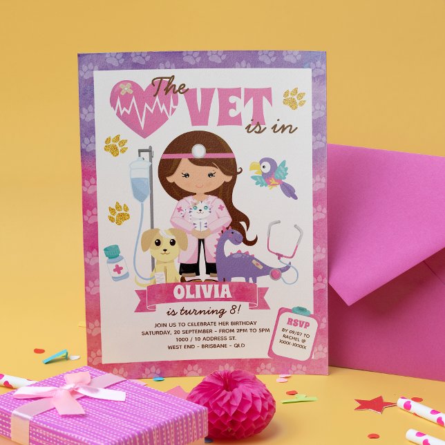 Girl Vet Birthday Party Einladung (The cat is definitely out of the bag on this girl’s vet birthday invitation.)