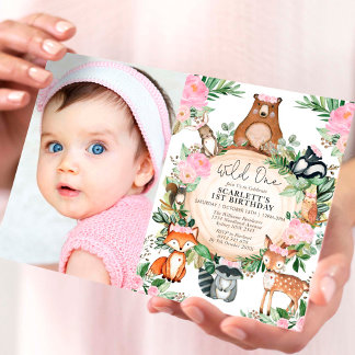 Girl Woodland Forest Pink Floral Wild Ein Geburtst Einladung