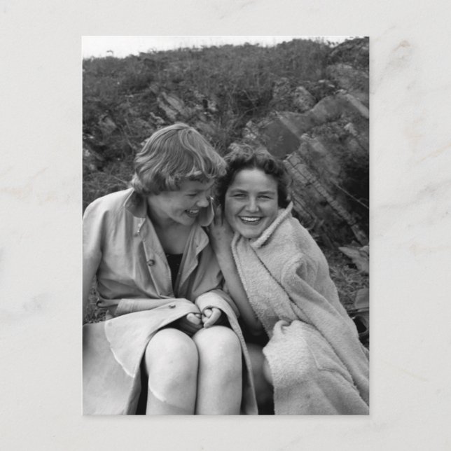 Girlfriends Vintages Foto Postkarte (Vorderseite)