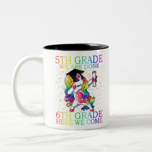 Girls 5th Grade Abschluss Magical Unicorn Geschenk Zweifarbige Tasse