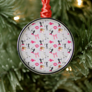 Girls Archery - Girly Hearts and Makeup Ornament Aus Metall
