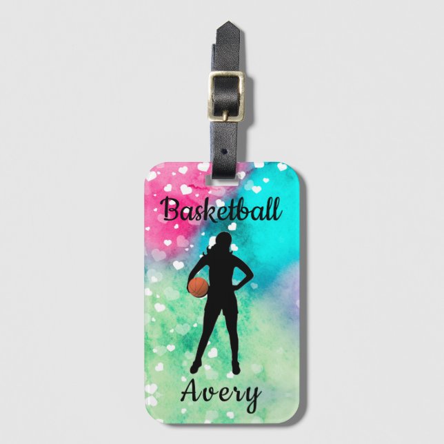 Girls Basketball Wasserfarbe mit schwimmenden Herz Gepäckanhänger (Vorderseite Vertikal)