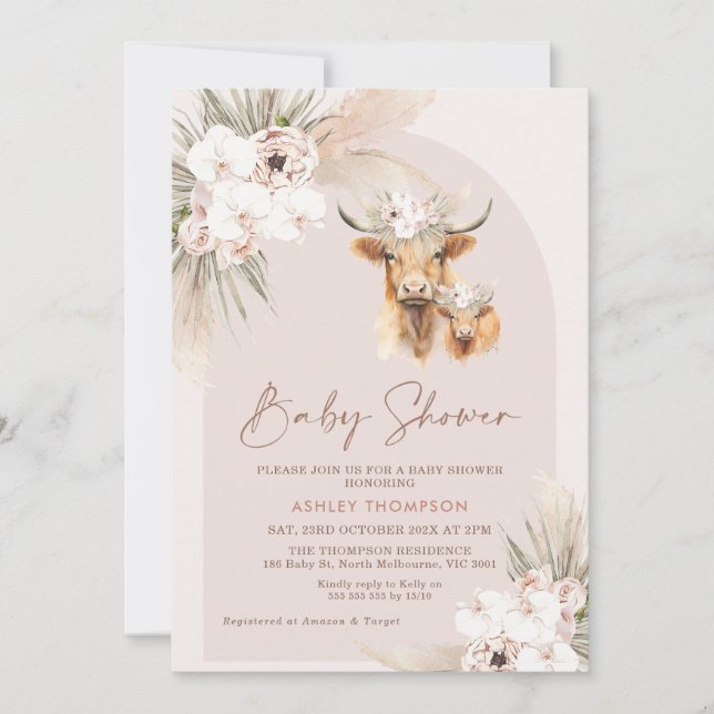 Girls Boho Floral Arch Highland Cow Baby Dusche Einladung (Vorderseite)