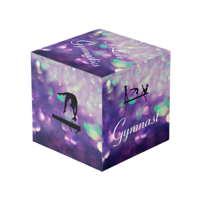 Girls Personalisiert Lila Gymnastik Cube Würfel (Vorderseite Schrägansicht)