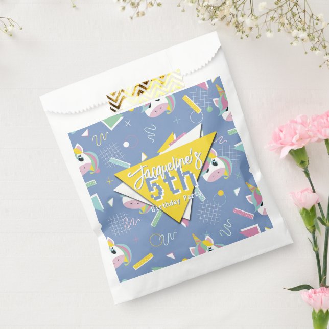 Girls Retro Purple Unicorn Birthday Geschenktütchen (Versiegelt)