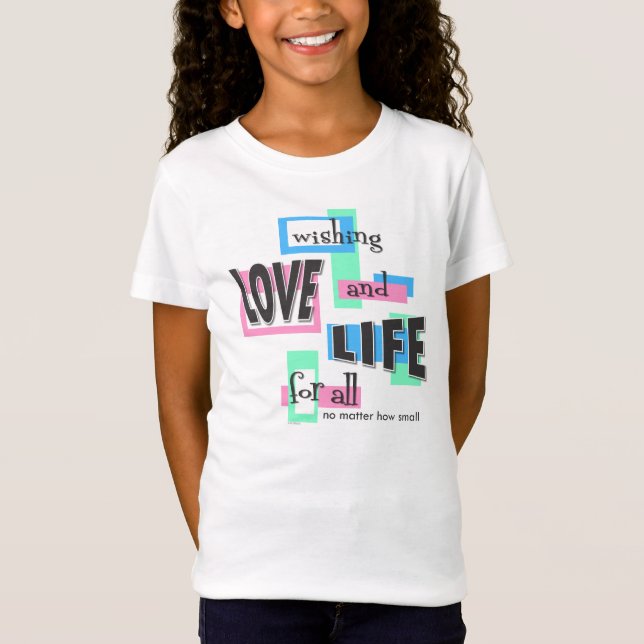 Girls' shirts with a colorful design. (Vorderseite)