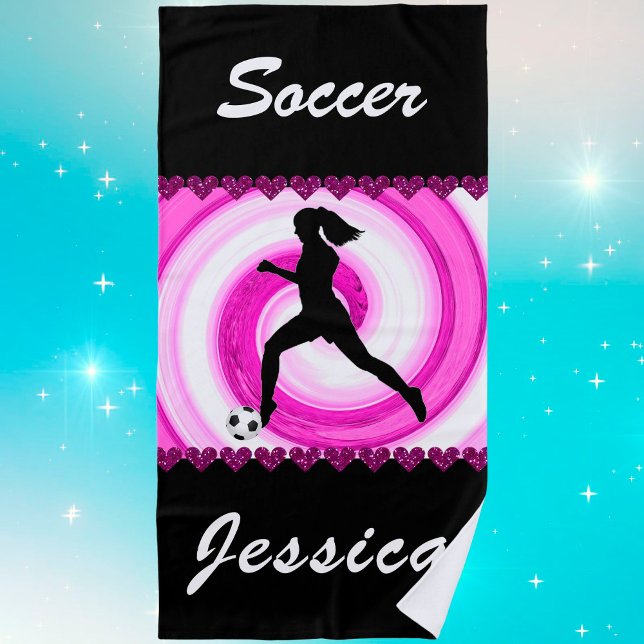 Girls Soccer Wirbel und Glitzer Hearts Strandtuch (Von Creator hochgeladen)