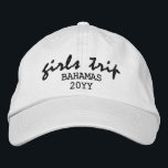 Girls Trip Moderne Script Typografie Personalisier Bestickte Baseballkappe<br><div class="desc">Girls Trip Modern Script Typografie Personalisiert Custom Sticked Baseball Cap bietet die einfache moderne bestickte Text "Girls Trip" mit Ihrem personalisierten Standort und Datum oder Jahr. Ideal für Ihre nächste Mädchenreise. Erstellt von Evco Studio www.zazzle.com/store/evcostudio</div>