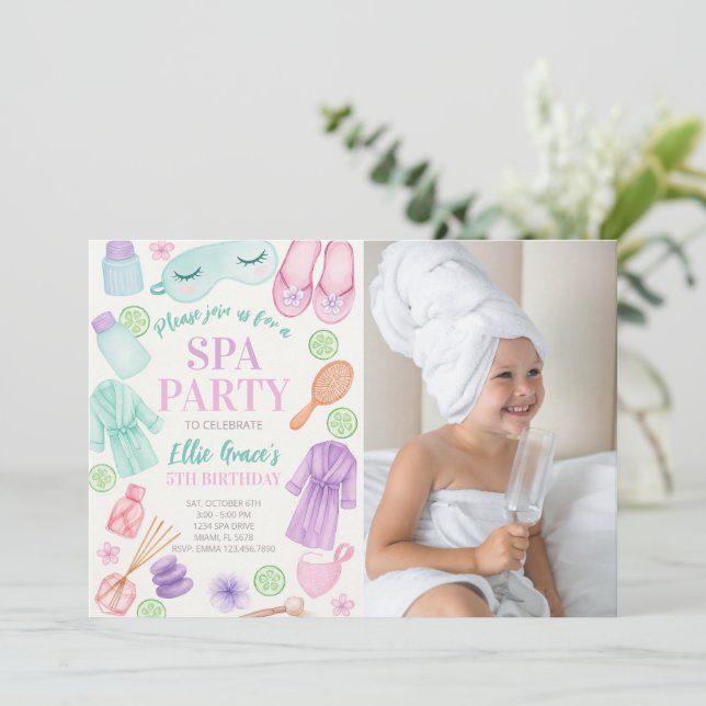 Girls Wellness-Center Geburtstag Foto Einladung (Stehend Vorderseite)