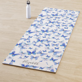 Girly Blue Pastel Butterflies Individuelle Name Yogamatte