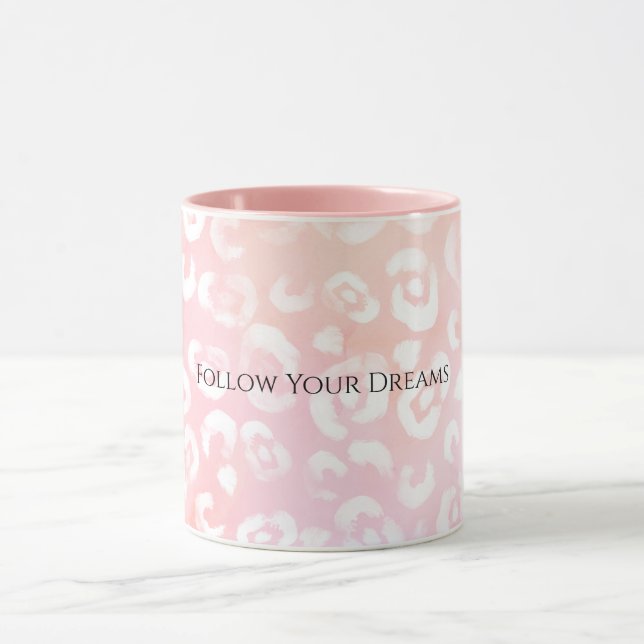 Girly Blush Pink White Leopard Animal  Tasse (Zentrum)