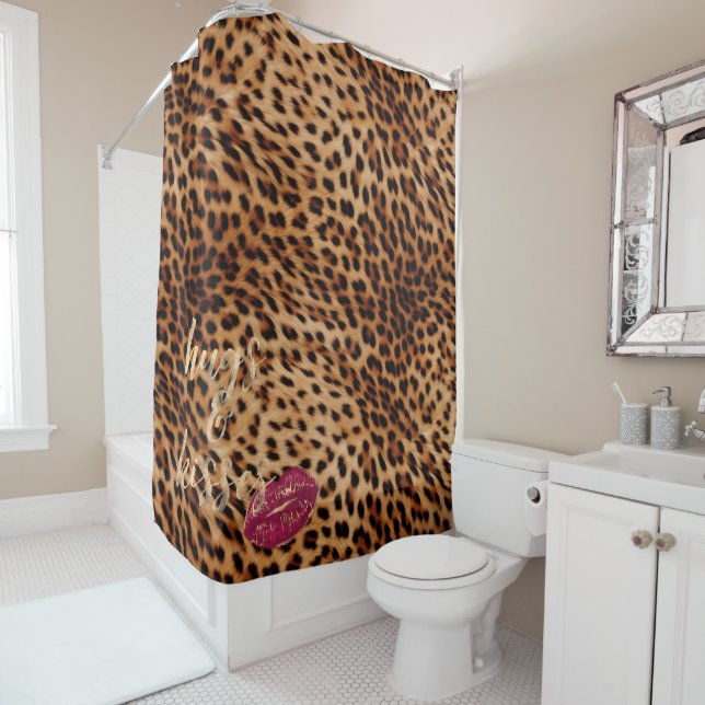 Girly Glam Leopard Hugs & Kisses Lips Duschvorhang (Beispiel)