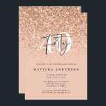 Girly Glitzer strahlt moderne 40. Geburtstag<br><div class="desc">40. rosa pfirsichfarbene mädchenhafte Wirkung Geburtstagseinladung. Modernes,  monochromes Skripttext. Teil einer Sammlung.</div>