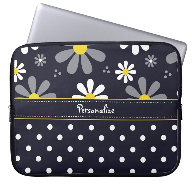 Girly Mod-Gänseblümchen und Polka-Punkte mit Namen Laptopschutzhülle (Vorderseite)