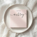 Girly Monogram Calligraphy Blush Pink Notizblock<br><div class="desc">Einfache Notizkarte mit einer modernen handschriftlichen Kalligraphie für Ihren Namen.</div>