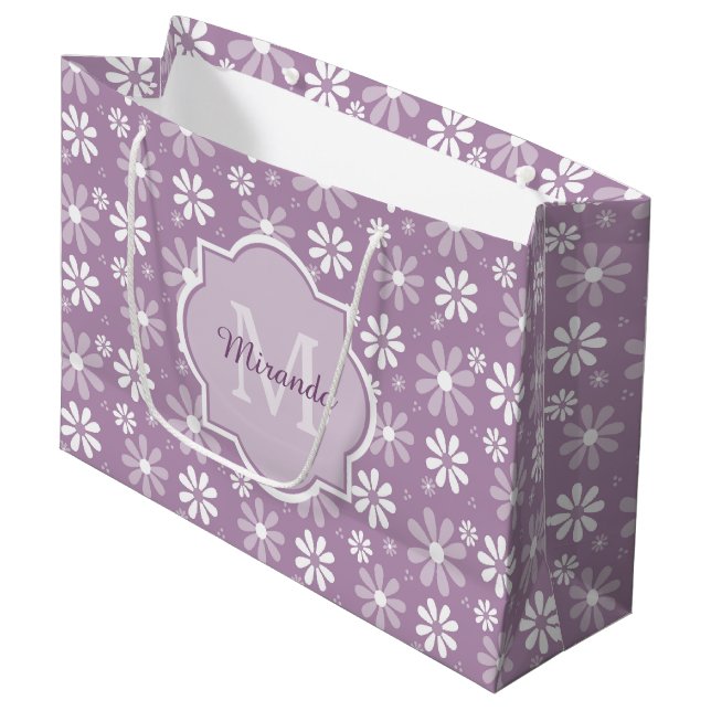 Girly Monogram Light Lila Daisy Blume und Name Große Geschenktüte (Vorderseite Schrägansicht)
