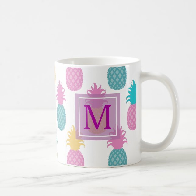 Girly Pineapes Monogram Kaffeetasse (Rechts)