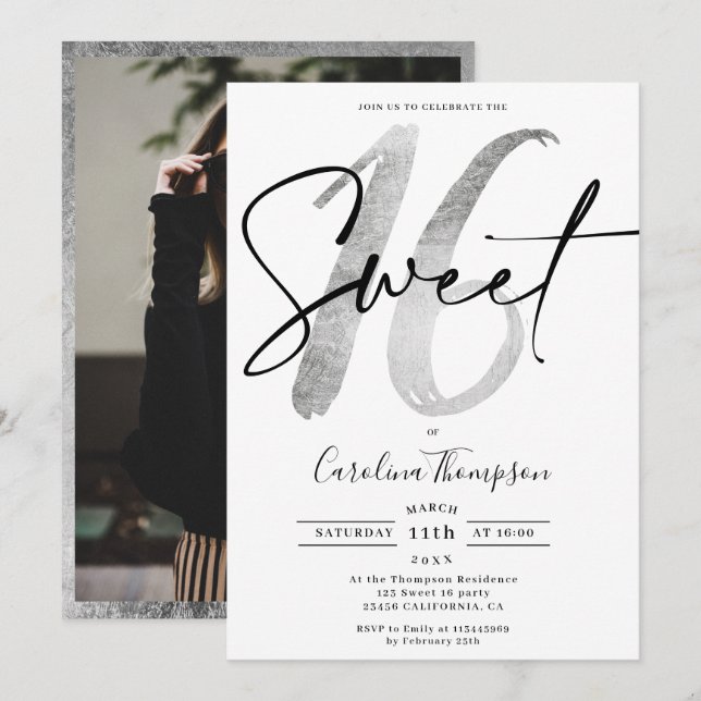 Girly Silber Randskript Foto Sweet 16 Einladung (Vorne/Hinten)