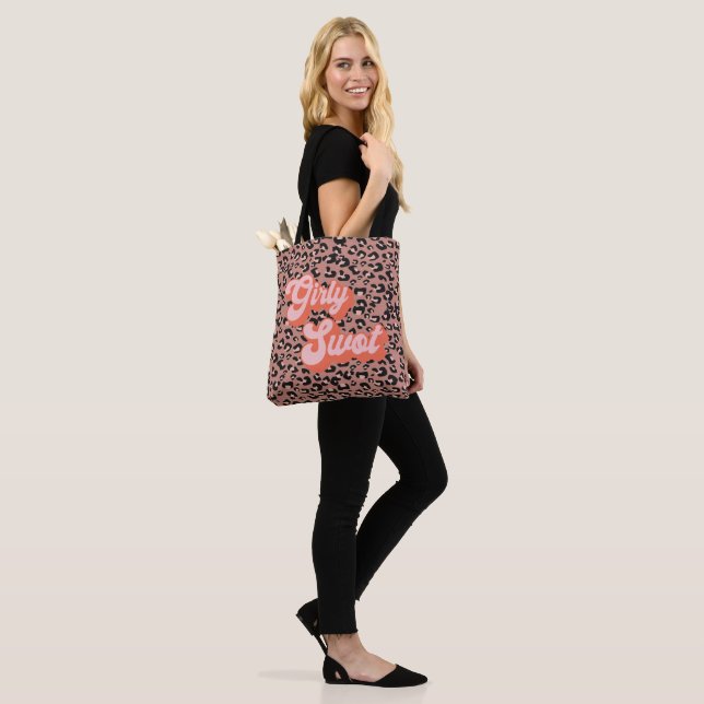 Girly Swot Leopard Print Tasche (Am Model)