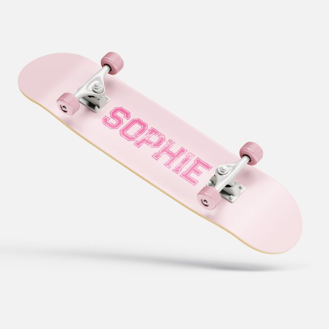 Girly Varsity Pink Skateboard Personalisierter Nam (Girly Varsity Pink Skateboard Personalized Name)