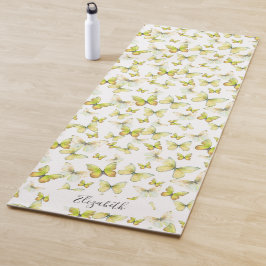 Girly Yellow Pastel Butterflies Individuelle Name Yogamatte
