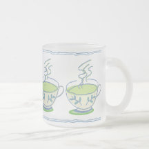 Tasse bleue de service à thé