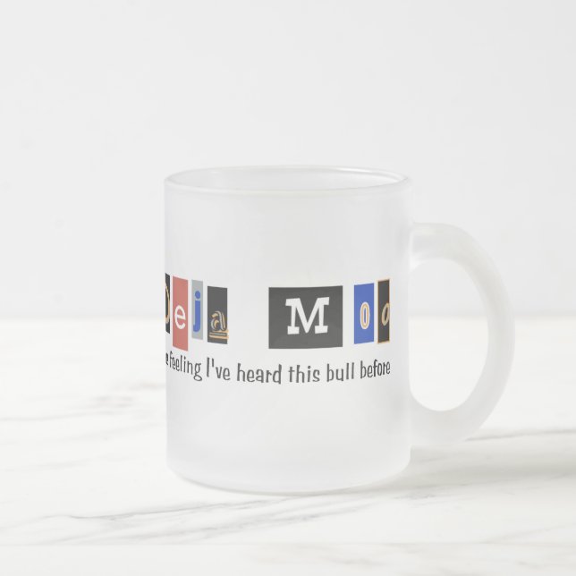Givré Tasse de MOO de Deja (Droit)
