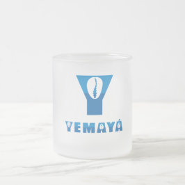 Givré Yemaya a gelé une tasse de verre pour le thé ou le