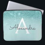 Glam Aquamarin Aqua Blue Glitzer und Sparkle Monog Laptopschutzhülle<br><div class="desc">Glam Aquamarin - Aqua Blue - Mint Ombre Imitats Glitzer und Sparkle Moderne und elegante Monogram Case. Dieser Fall kann so angepasst werden,  dass er Ihren Anfangs- und Vornamen enthält.</div>