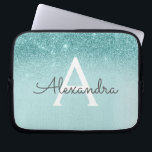 Glam Aquamarin Aqua Blue Glitzer und Sparkle Monog Laptopschutzhülle<br><div class="desc">Glam Aquamarin - Aqua Blue - Mint Ombre Imitats Glitzer und Sparkle Moderne und elegante Monogram Case. Dieser Fall kann so angepasst werden,  dass er Ihren Anfangs- und Vornamen enthält.</div>