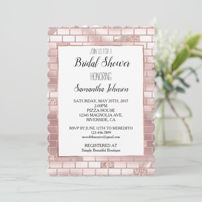Glam Blush Pink Bricks Brautparty Einladung (Stehend Vorderseite)