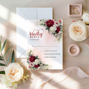 Glam Boho Rot und Weiß Floral Gold Hochzeit RSVP Karte