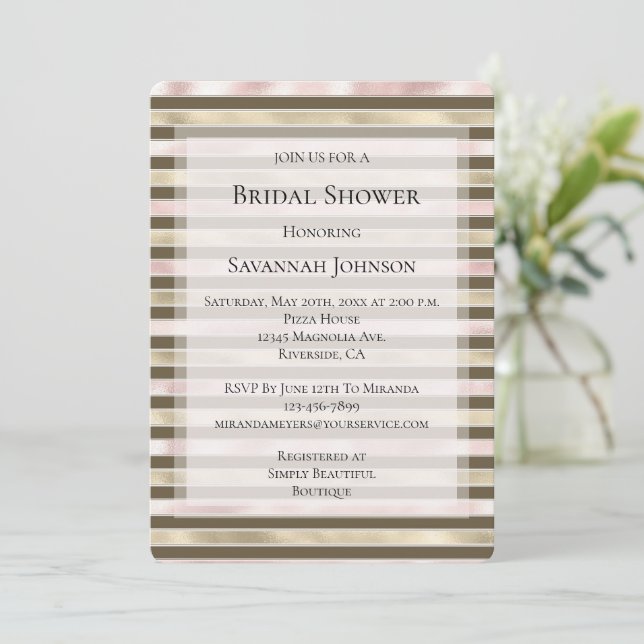 Glam Gold Blush Pink Brown Streifen Brautparty Einladung (Stehend Vorderseite)
